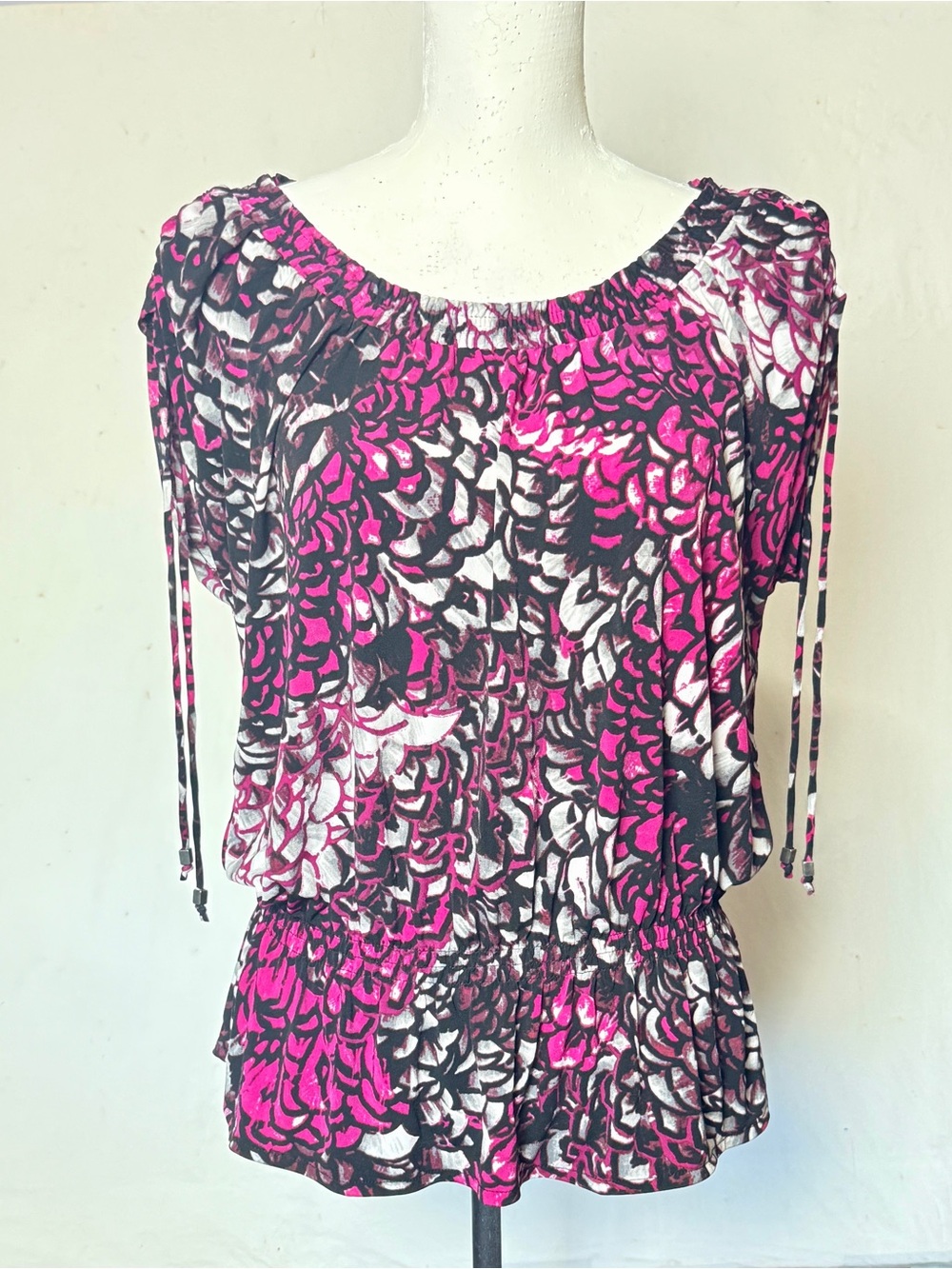 Worthington Stretch pink black & white floral print blouse Women’s large | ab7
